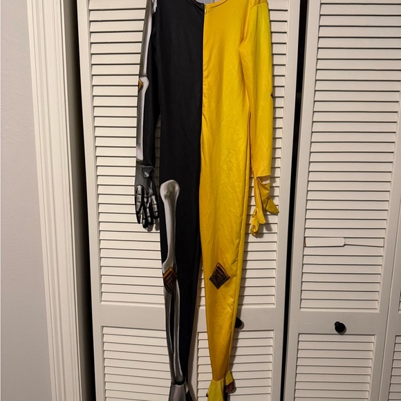 Spirit Yellow and Black Peely Costume - Picture 2 of 4